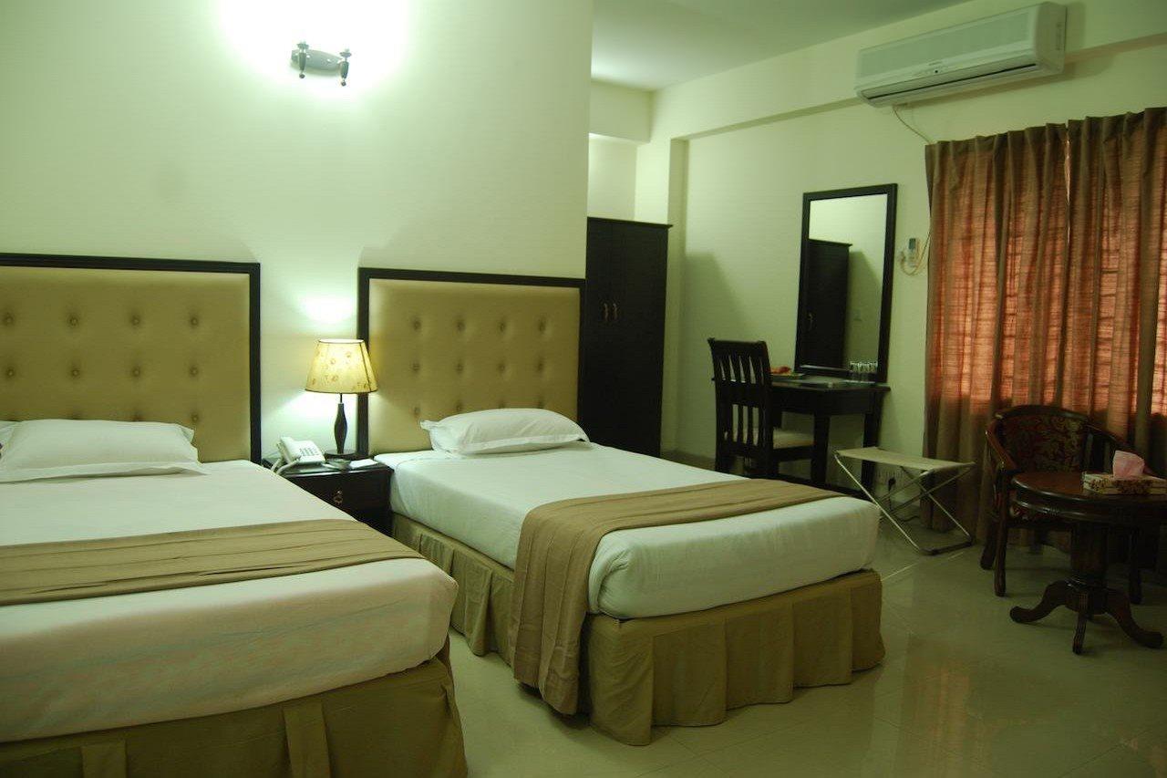 Ambassador Residency Hotel จิตตะกอง ภายนอก รูปภาพ